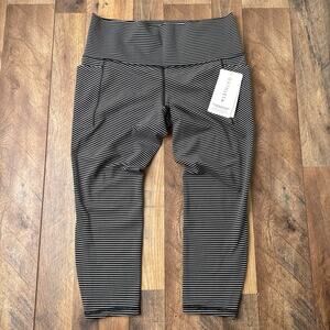 Athleta Salutation Stash Pocket II Textured 7/8 Tights Large Stripped NWT 6840
